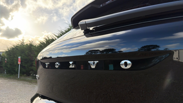 Volvo XC40 2.0 B3P Plus Dark 5dr Auto Petrol Estate